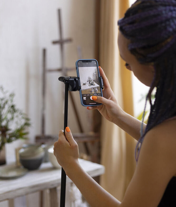 Cum faci un photoshooting DIY pentru tricourile tale